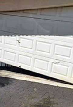 Garage Door Off Track Service Maplewood